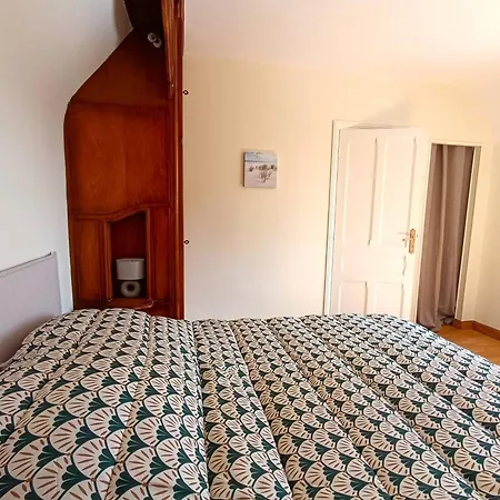 Holiday home Maison Moderne Sur L'ile Avec Jardin Et Wi-fi, Proche - Fr-1-368-450 *