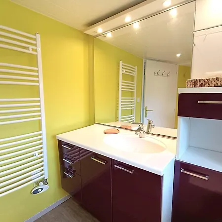 Holiday home Maison Moderne Sur L'ile Avec Jardin Et Wi-fi, Proche - Fr-1-368-450 Pleumeur-Bodou